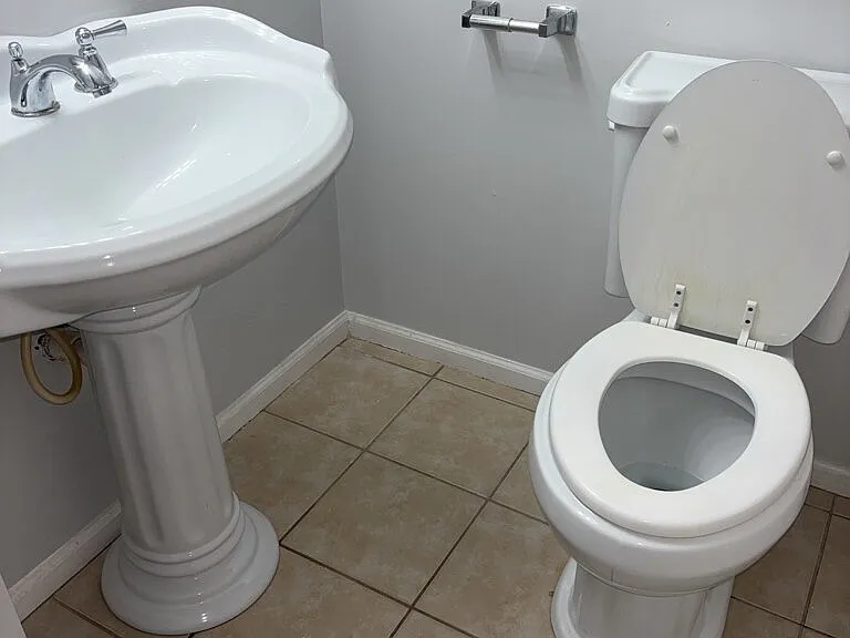 2 bed, 1.5 bath, $1,000 — Photo 6