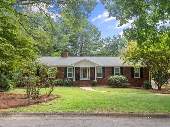 279 Stanaford Rd, Winston Salem, NC 27104