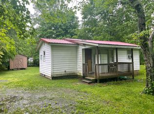 931 Twin Springs Rd SE, Dalton, GA 30721