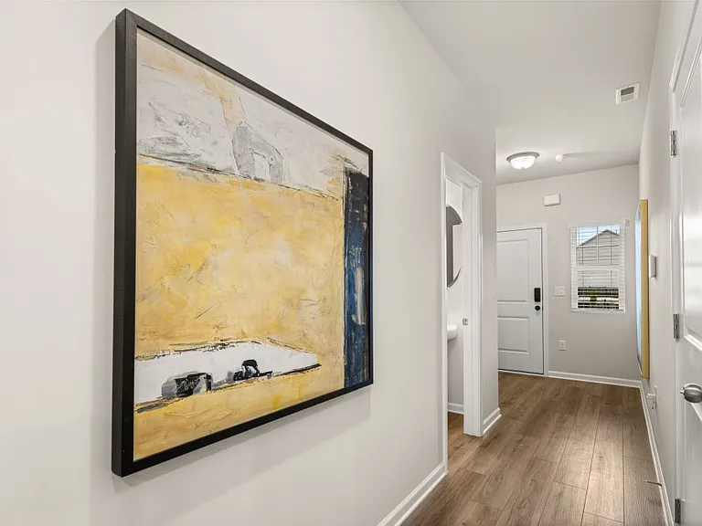 4270 Notting Hill Dr SW — Photo 9