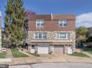 713 Ripley St, Philadelphia, PA 19111