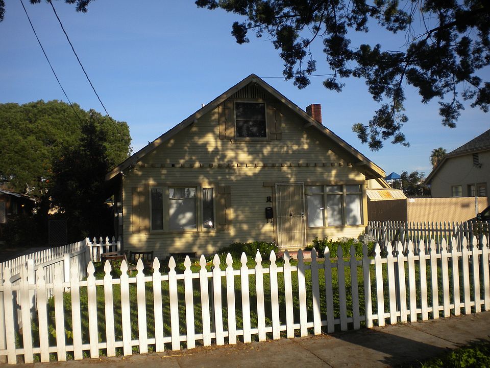 1st image of 171 5th Ave
