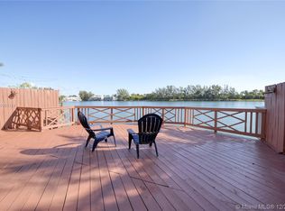 5049 SW 71st Pl #5049, Miami, FL 33155