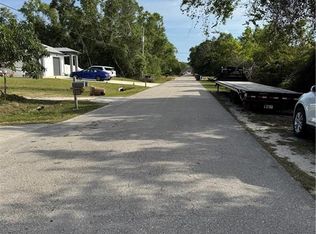 5211 29th ST SW, LEHIGH ACRES, FL 33973