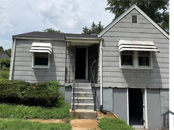 7041 Greenhaven Dr