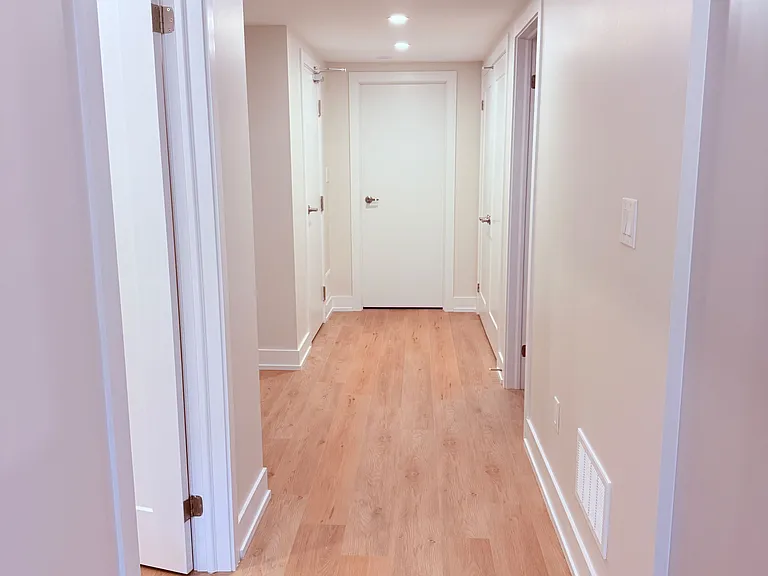 2435 Presquile Dr #LOWER LEVEL — Photo 7