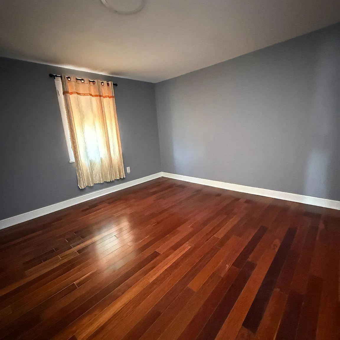 2 bed, 1.0 bath, 1100 sqft, $1,625 — Photo 4
