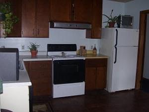5th image of 541 S Mountain Ave