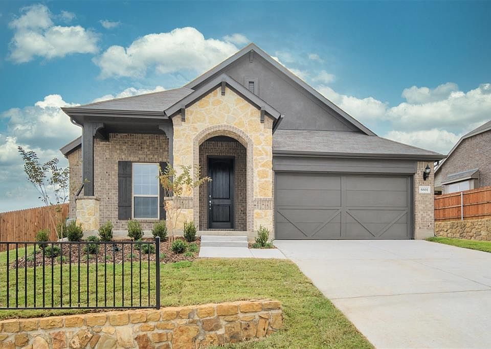 1st image of 6601 Woodmere Ct
