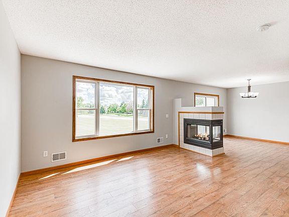 3rd image of 15676 Fjord Ave