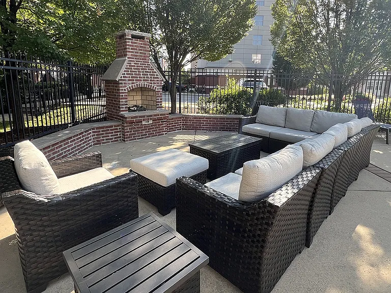 100 Park at Wyomissing Square — Photo 32
