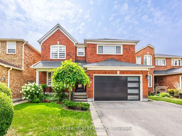 49 Janesville Rd, Vaughan, ON L4J 6Z9