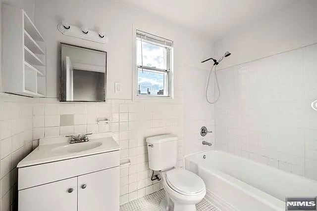 218 Closter Dock Rd #1 — Photo 9