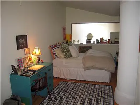 Rented by Elika Associates II, LLC | media 15