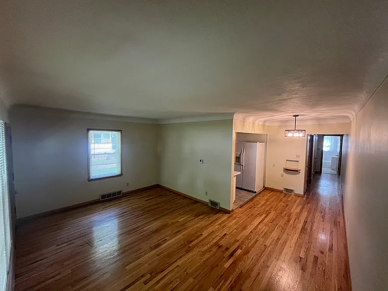 3821 41st St #1 — Photo 3