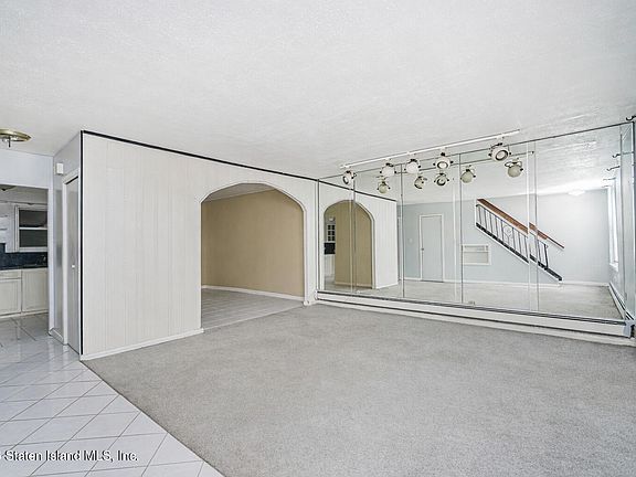 2nd image of 16 Clyde Pl