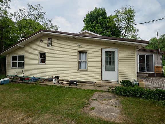 2nd image of 23562 Pokagon Hwy
