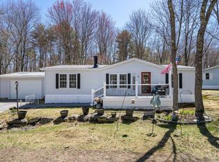 8 Burr Ct, Rochester, NH 03868