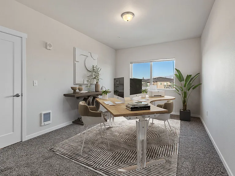 City View Apartments — Photo 23