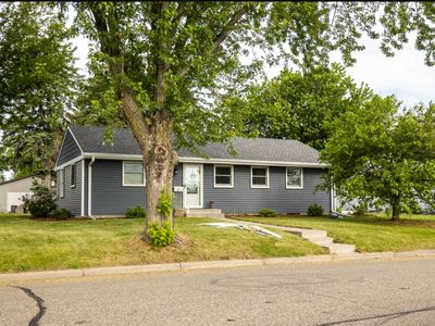 417 6th Ave NE, Osseo, MN, 55369