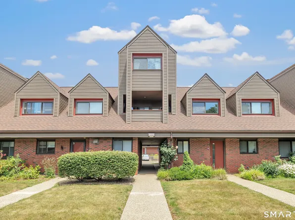 72 Montoya Drive #72, Branford, CT 06405