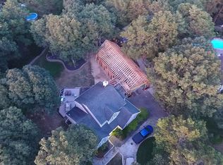 9 Silver Ct, Ridge, NY 11961