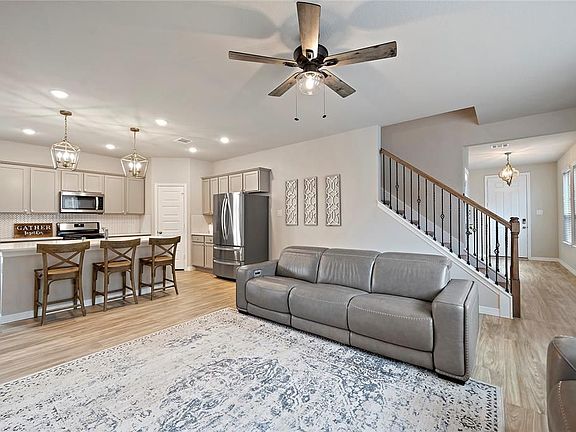 5th image of 124 Wedgewood Trace Ln