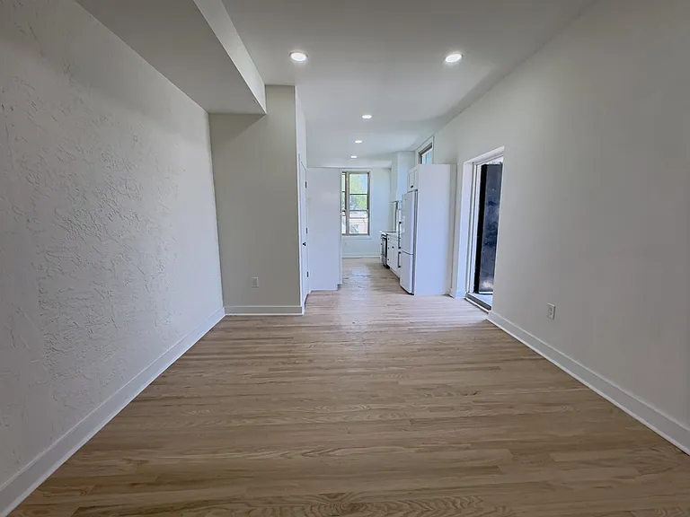 2013 Green St #3R — Photo 21