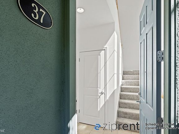 2nd image of 37 Bassett St