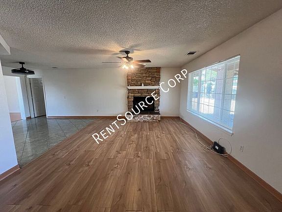 3rd image of 800 Armory Rd