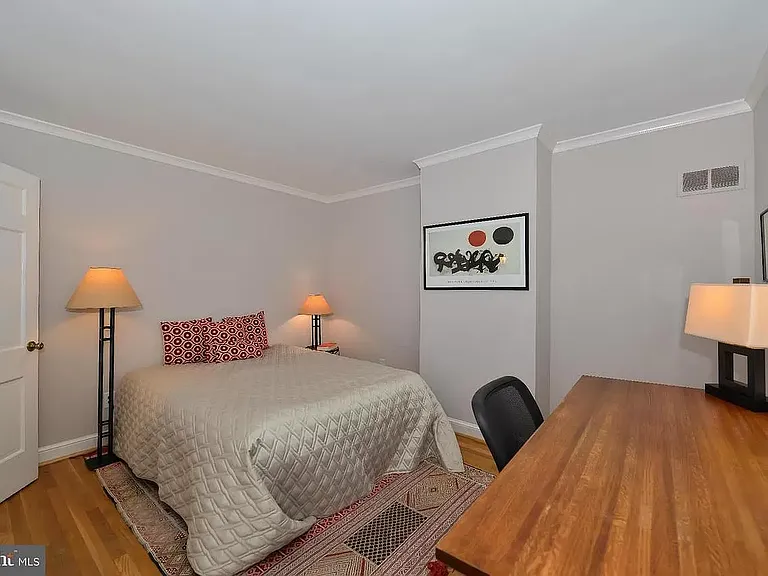 835 New Hampshire Ave NW — Photo 13