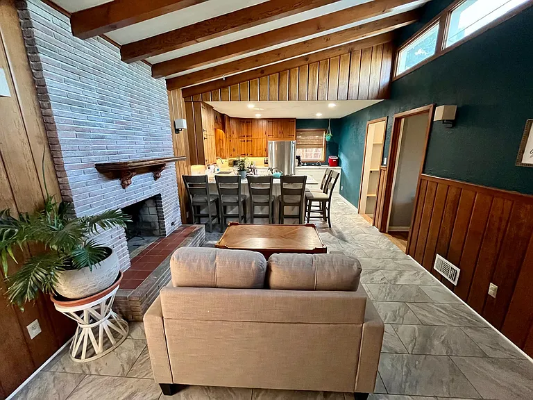 3518 Lynette Dr — Photo 13