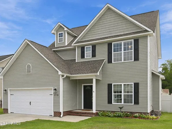 113 Borough Nest Drive, Swansboro, NC 28584