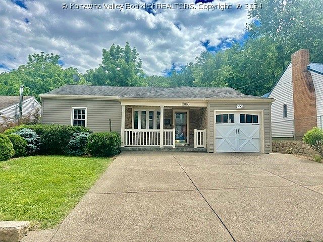 1st image of 1006 Village Dr