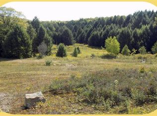 105 Grassies Way, Greentown, PA 18426