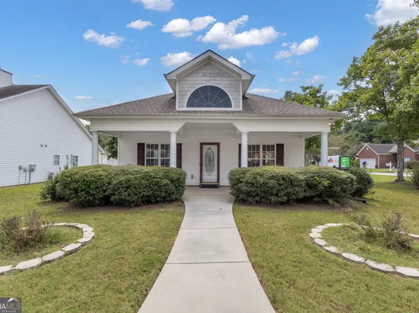 310 Autumn Glen Cir, Fayetteville, GA 30215
