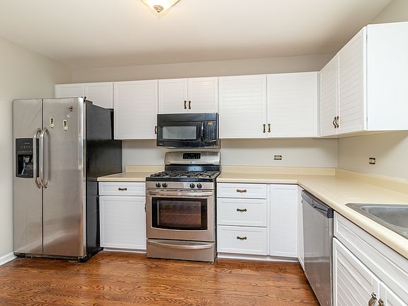 5th image of 23871 W North Lakewood Ln