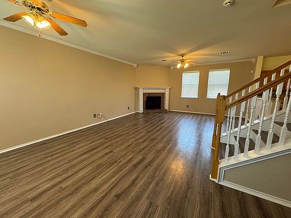 2nd image of 217 Tepee Dr