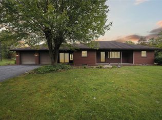 1662 Freeport Rd, Kittanning, PA 16201