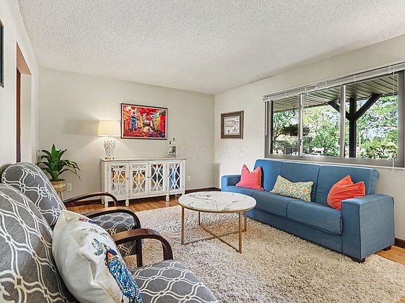 4th image of 5688 Duquesne Pl