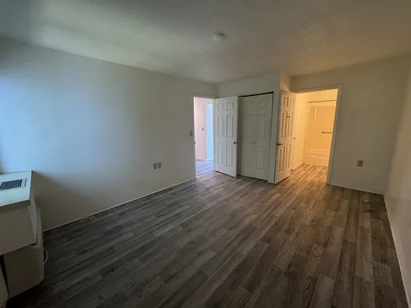 101 Santree Dr #206, Williamston, NC 27892