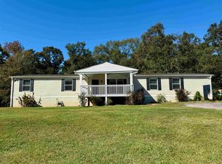 134 Harvest Moon Ln, Chesnee, SC 29323