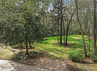 307 Fall River Ct, Houston, TX 77024