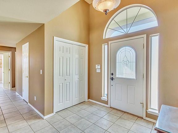 4th image of 120 Desert Garden Dr