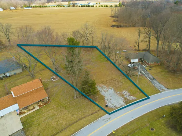 36 Lincoln Hls, Coatesville, IN 46121