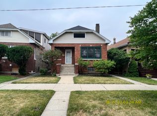 2448 W Berenice Ave, Chicago, IL 60618