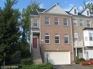 12652 Heron Ridge Dr, Fairfax, VA 22030