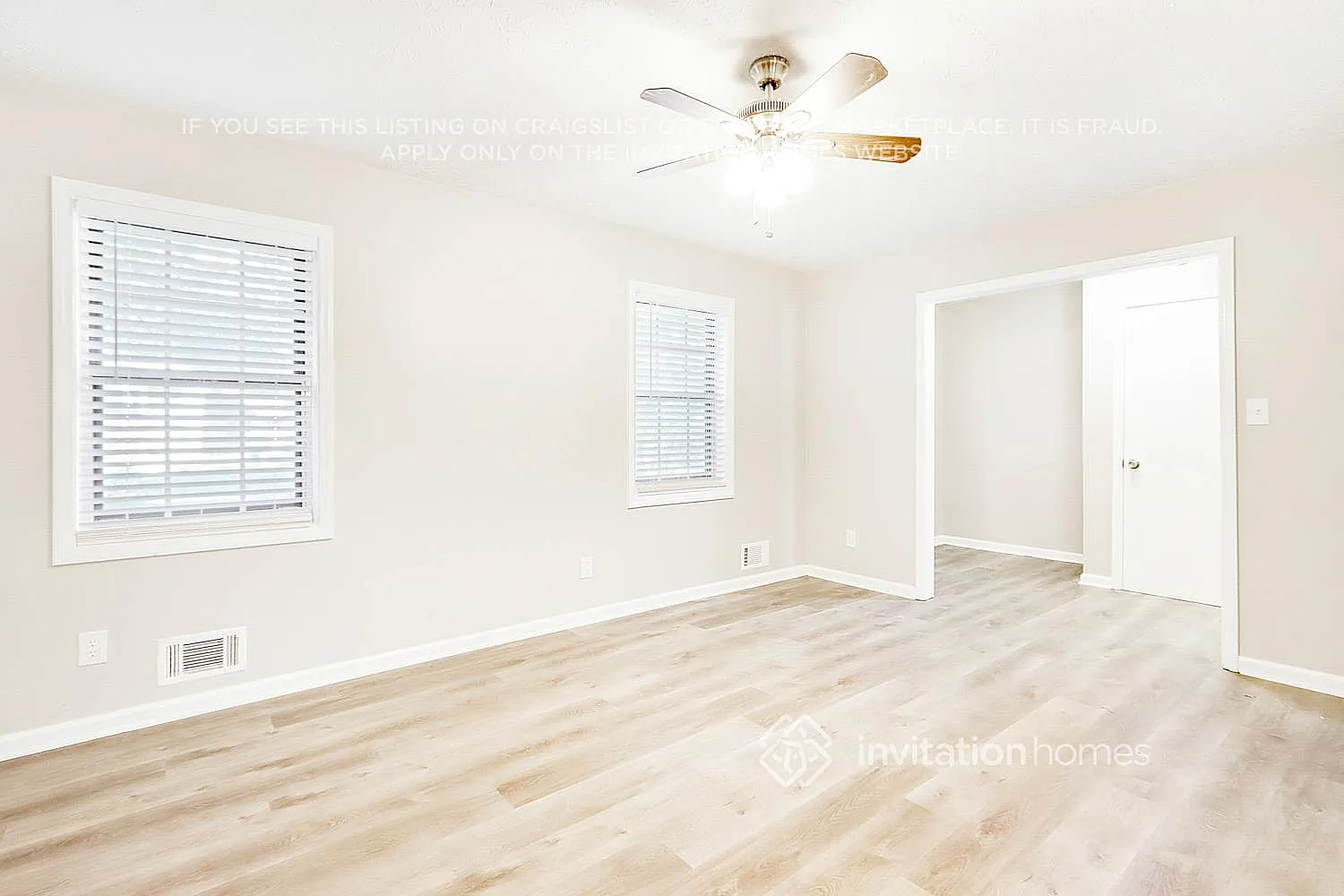 5779 Simone Dr Stone Mountain, GA 30087 — Photo 3