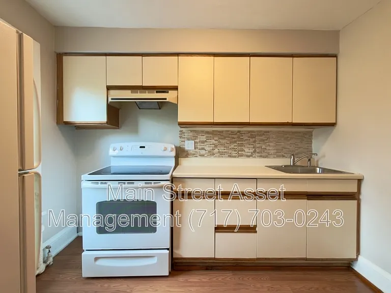 59 King St #3 — Photo 6