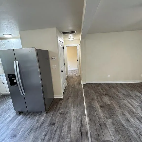 151 Hamilton Cir — Photo 8